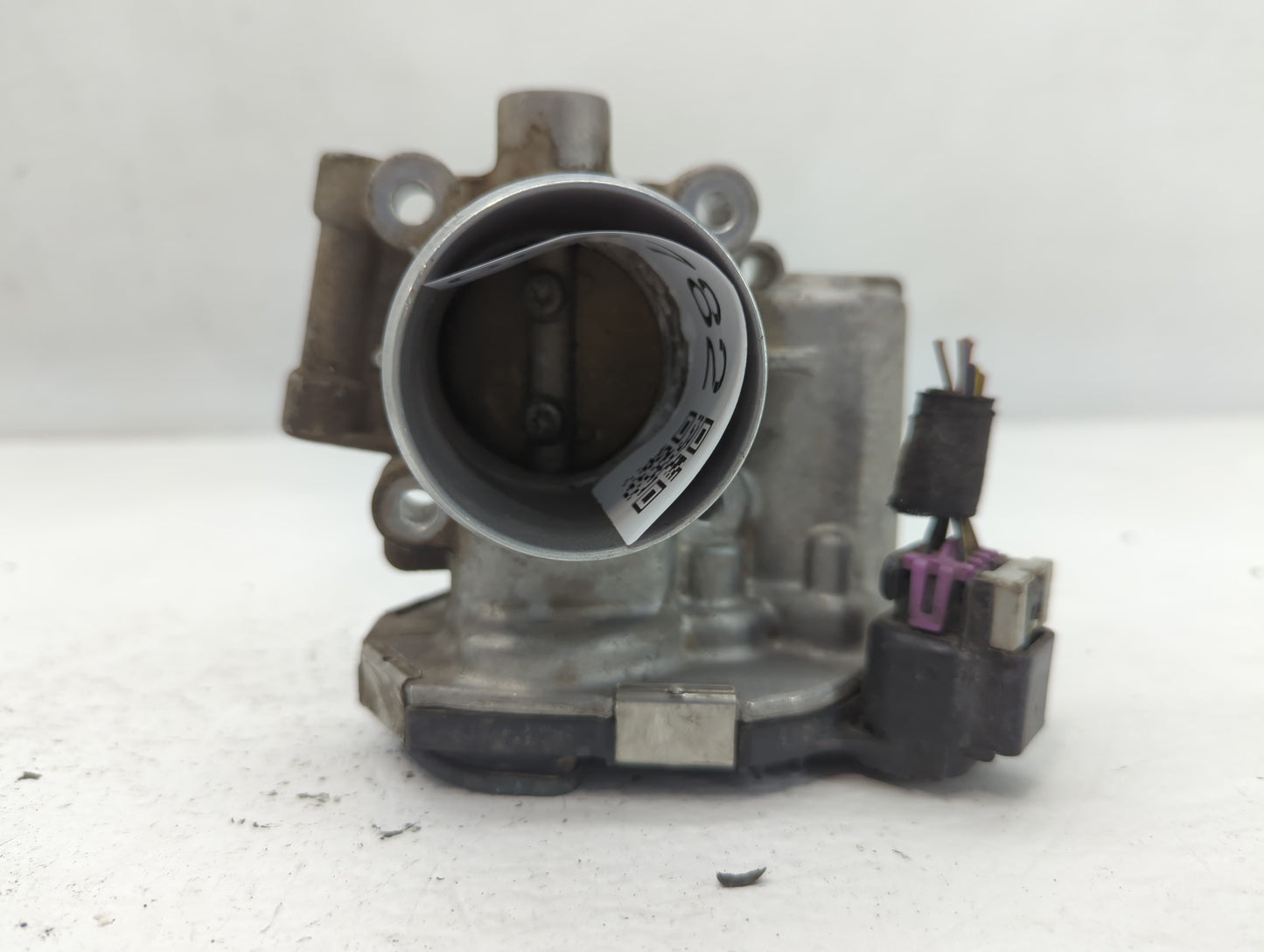 2011-2016 Chevrolet Cruze Throttle Body P/N:55 581 662 Fits Fits 2011 2012 2013 2014 2015 2016 2017 2018 2019 2020 2021 OEM 