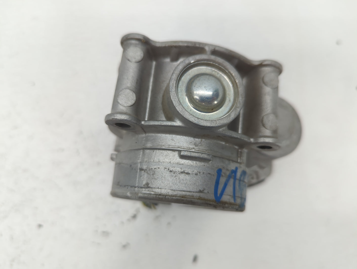 2013 Chevrolet Cruze Throttle Body P/N:DS7E-9F991-AJ Fits OEM Used Auto Parts - Oemusedautoparts1.com