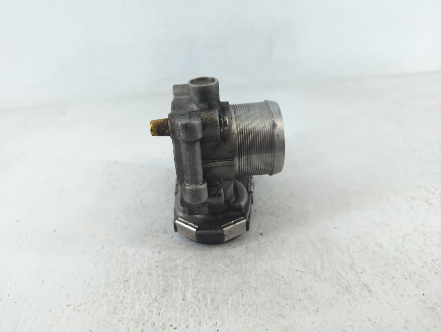 2011-2016 Chevrolet Cruze Throttle Body P/N:55 581 662 Fits Fits 2011 2012 2013 2014 2015 2016 2017 2018 2019 2020 2021 OEM 