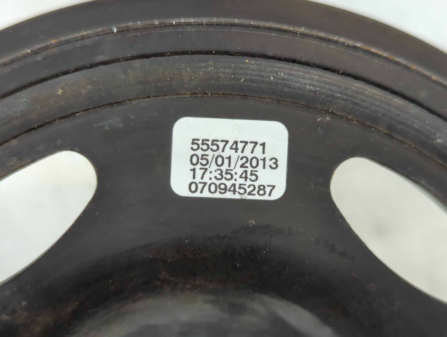 2013 Chevrolet Cruze Crankshaft Pulley - Oemusedautoparts1.com