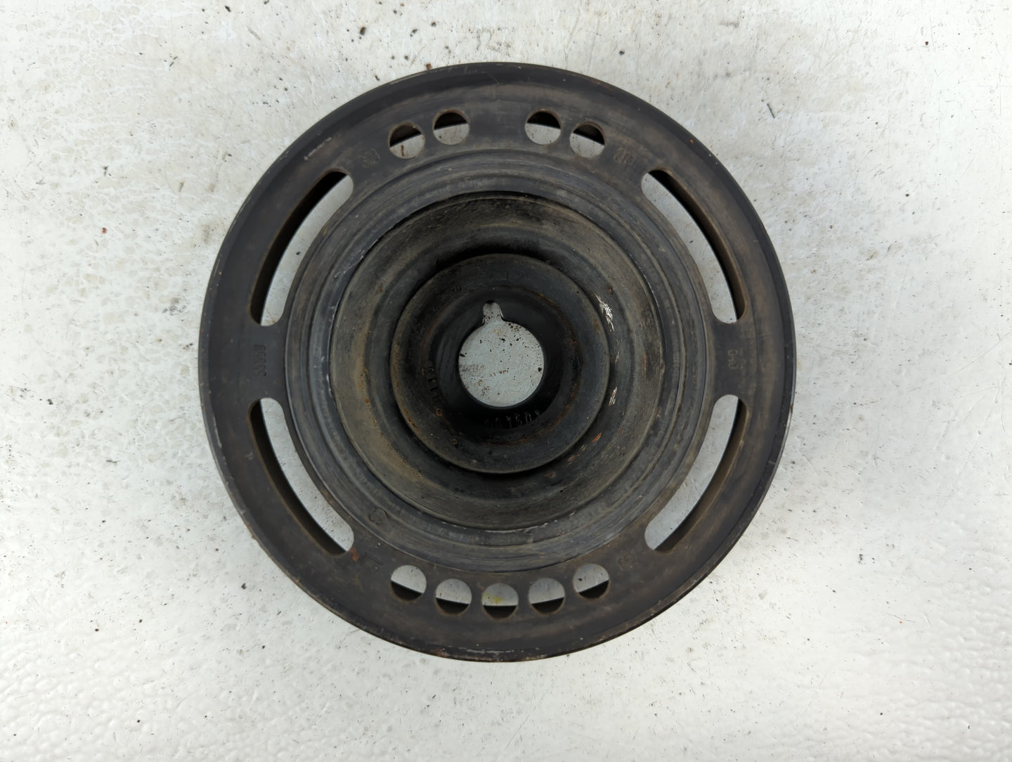 2013 Chevrolet Cruze  BALANCER PULLY - Oemusedautoparts1.com