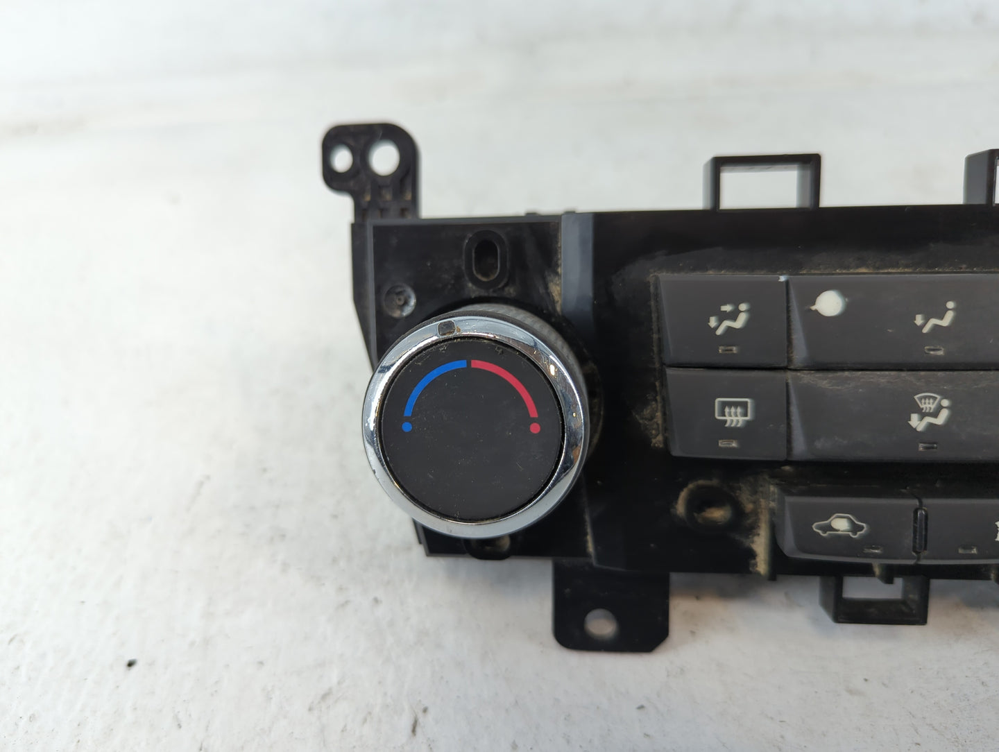 2012-2016 Chevrolet Cruze Climate Control Module Temperature AC/Heater Replacement P/N:386207A022365048 95146207 Fits OEM Us