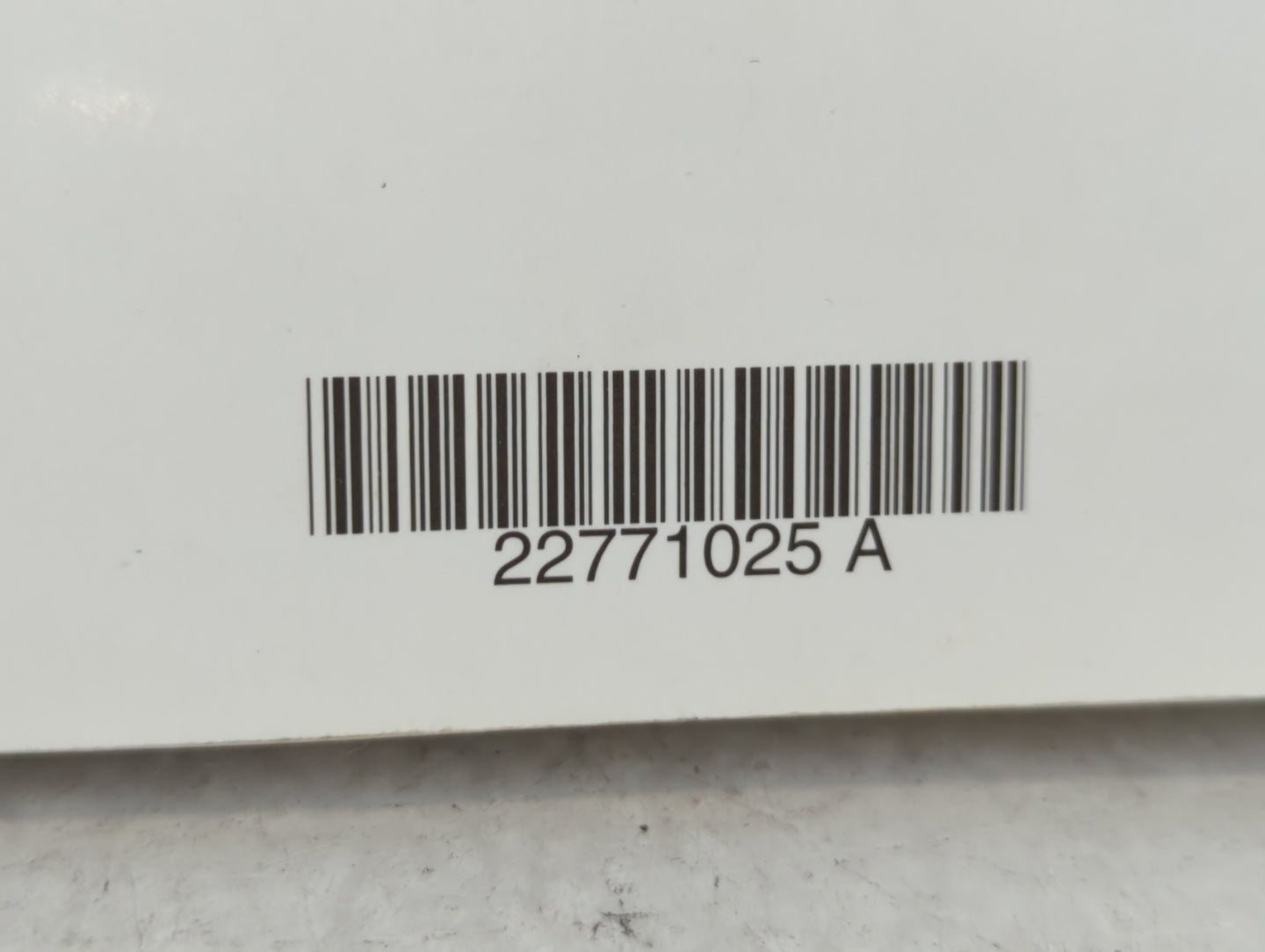 2013 Chevrolet Cruze Owners Manual Book Guide P/N:22771025 A OEM Used Auto Parts - Oemusedautoparts1.com