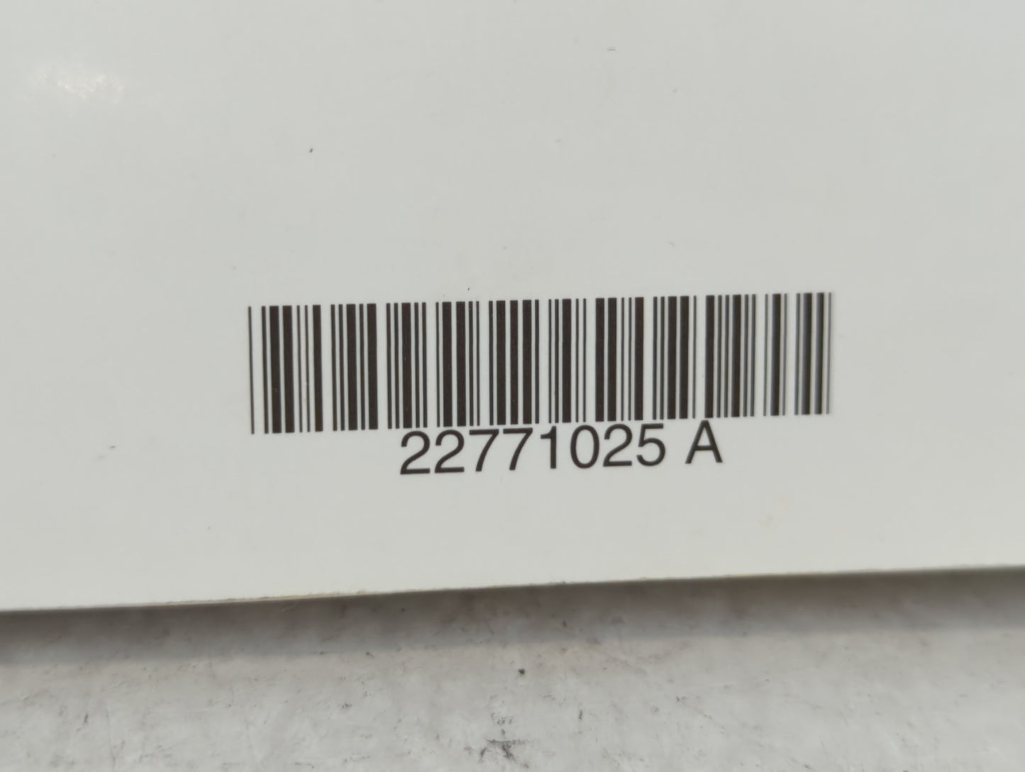 2013 Chevrolet Cruze Owners Manual Book Guide P/N:22771025 A OEM Used Auto Parts - Oemusedautoparts1.com
