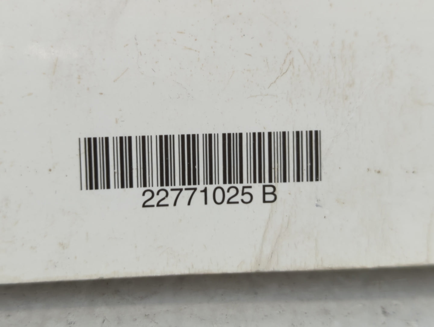 2013 Chevrolet Cruze Owners Manual Book Guide P/N:22771025 B OEM Used Auto Parts - Oemusedautoparts1.com