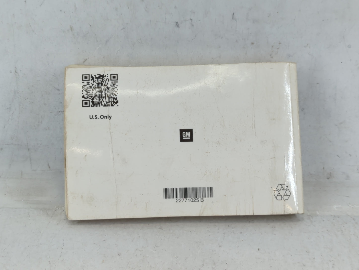 2013 Chevrolet Cruze Owners Manual Book Guide P/N:22771025 B OEM Used Auto Parts - Oemusedautoparts1.com