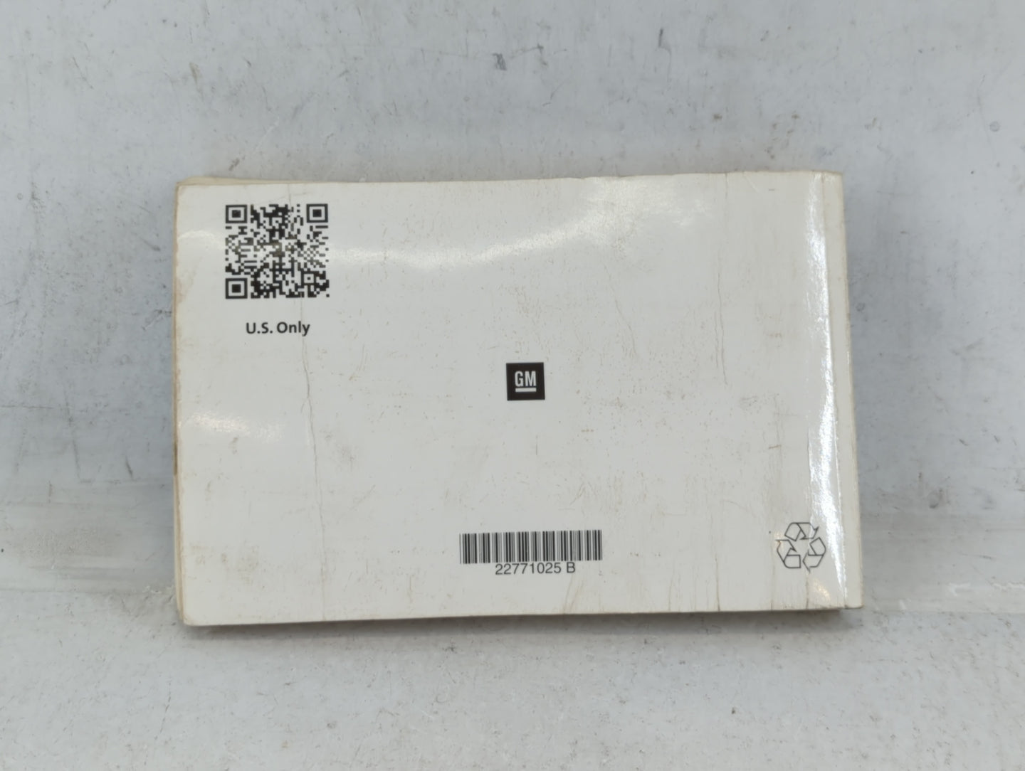 2013 Chevrolet Cruze Owners Manual Book Guide P/N:22771025 B OEM Used Auto Parts - Oemusedautoparts1.com