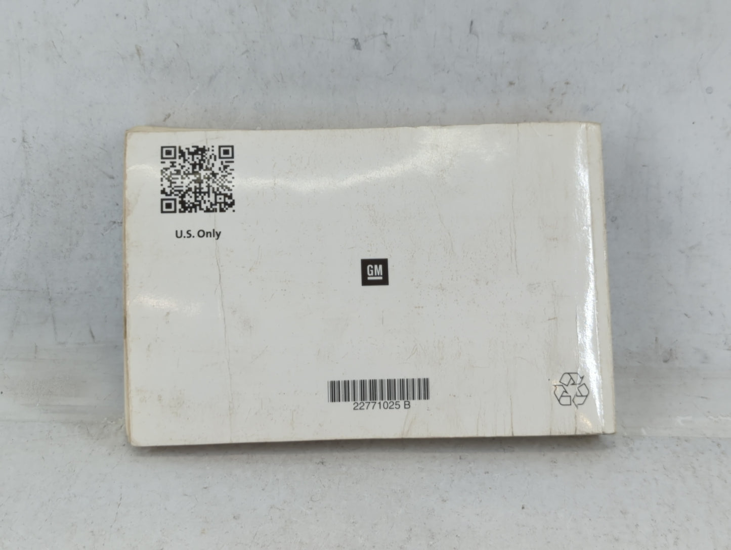 2013 Chevrolet Cruze Owners Manual Book Guide P/N:22771025 B OEM Used Auto Parts - Oemusedautoparts1.com