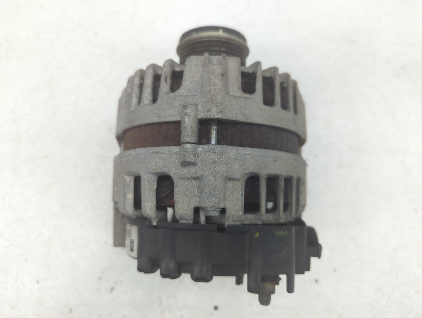 2011-2016 Chevrolet Cruze Alternator Replacement Generator Charging Assembly Engine OEM P/N:95939943 Fits OEM Used Auto Part
