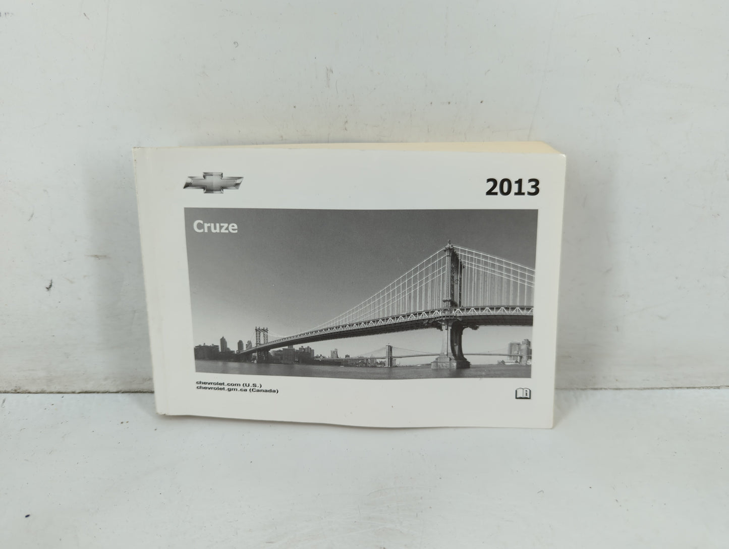2013 Chevrolet Cruze Owners Manual Book Guide P/N:22771025 A OEM Used Auto Parts - Oemusedautoparts1.com