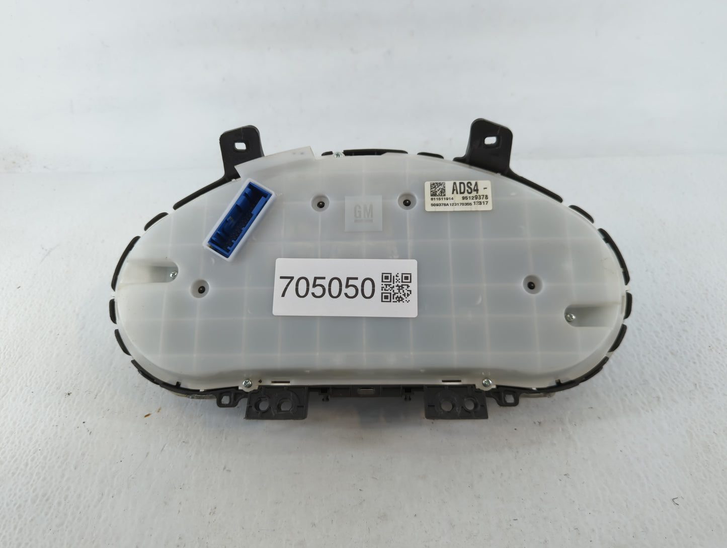2013-2014 Chevrolet Cruze Instrument Cluster Speedometer Gauges P/N:811511914 95129378 Fits Fits 2013 2014 OEM Used Auto Par