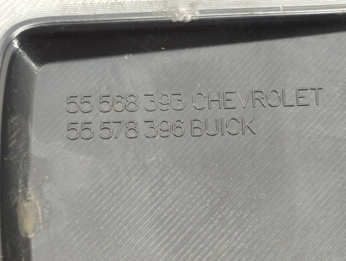 2013 Chevrolet Cruze Engine Cover - Oemusedautoparts1.com