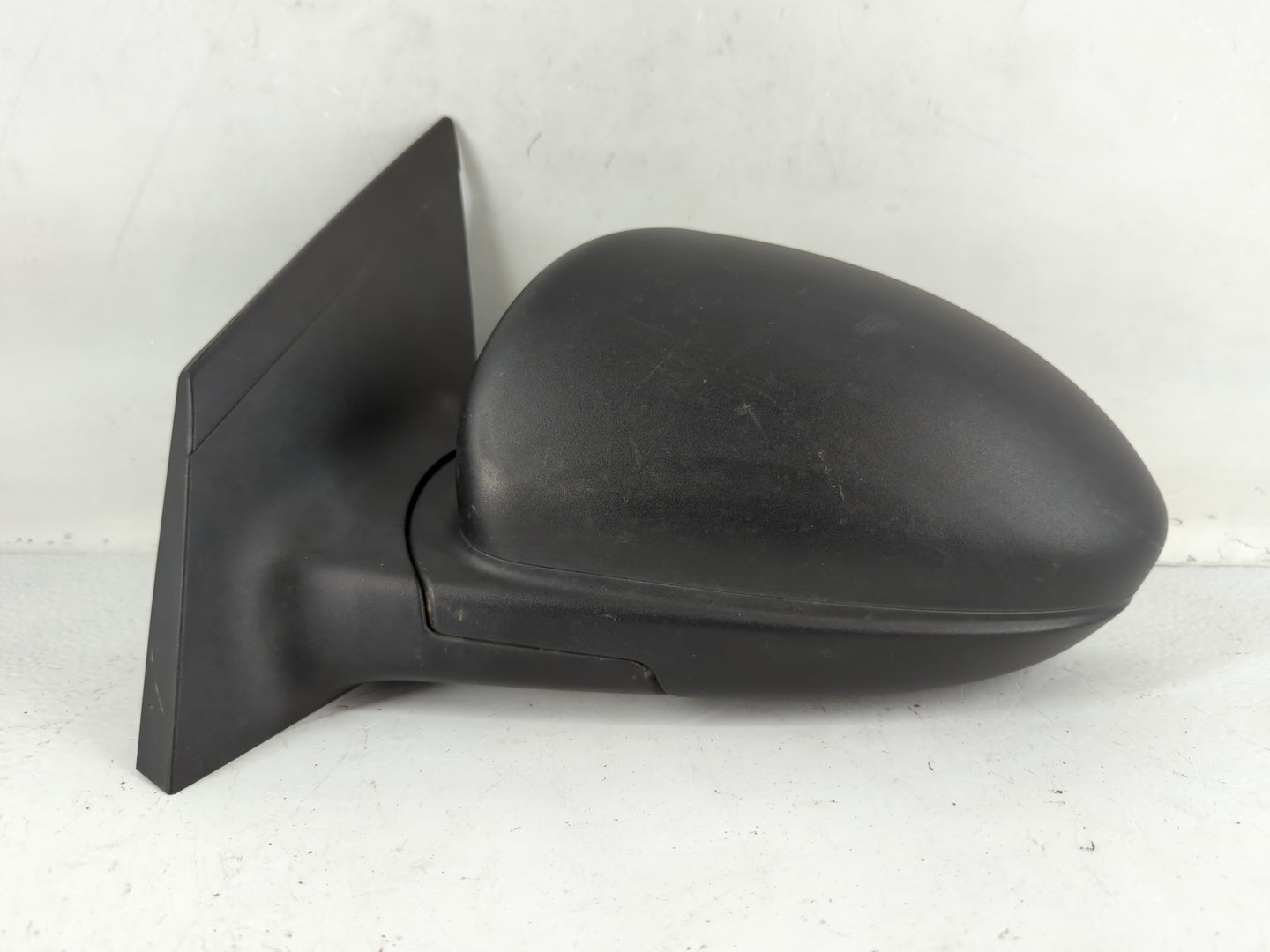2011-2016 Chevrolet Cruze Driver Side View Mirror - Left Door Mirror OEM Used - Oemusedautoparts1.com
