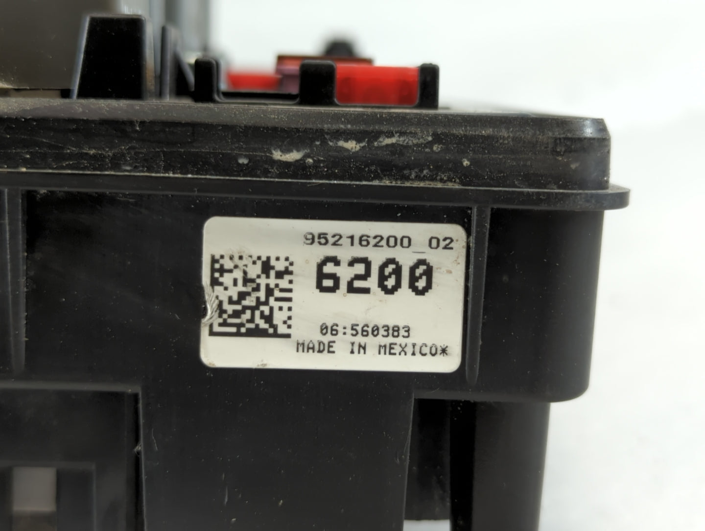2011-2014 Chevrolet Cruze Fusebox Fuse Box Panel Relay Module P/N:95216200_02 Fits Fits 2011 2012 2013 2014 OEM Used Auto Pa