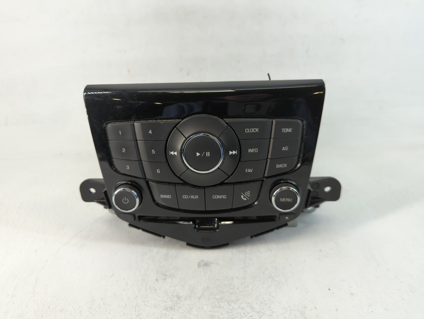 2013 Chevrolet Cruze Radio AM FM Cd Player Receiver Replacement Fits OEM Used Auto Parts - Oemusedautoparts1.com