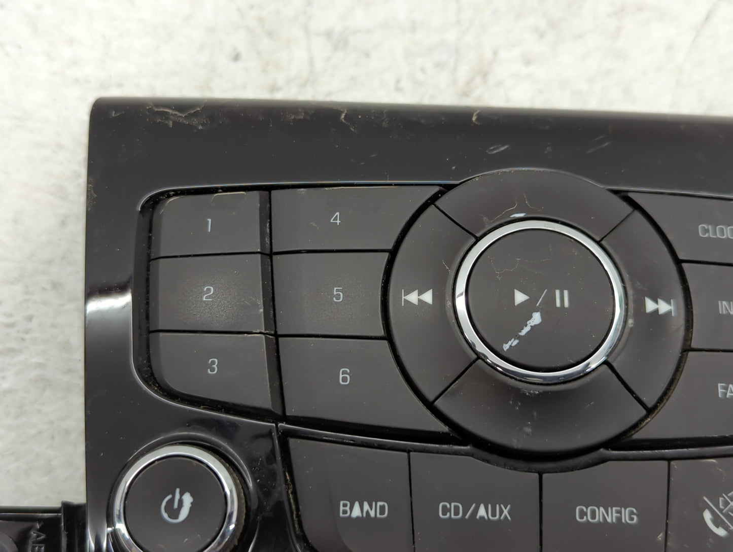 2013-2013 Chevrolet Cruze Am Fm Cd Player Radio Receiver - Oemusedautoparts1.com