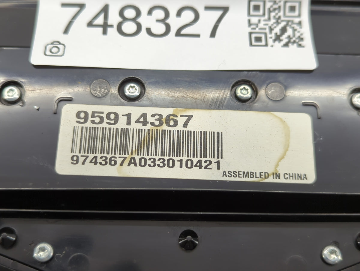2013-2013 Chevrolet Cruze Am Fm Cd Player Radio Receiver 748327 - Oemusedautoparts1.com