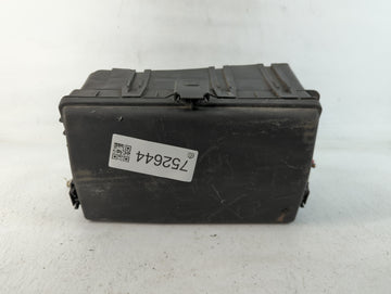 2011-2014 Chevrolet Cruze Fusebox Fuse Box Panel Relay Module P/N:95216200_02 Fits Fits 2011 2012 2013 2014 OEM Used Auto Pa
