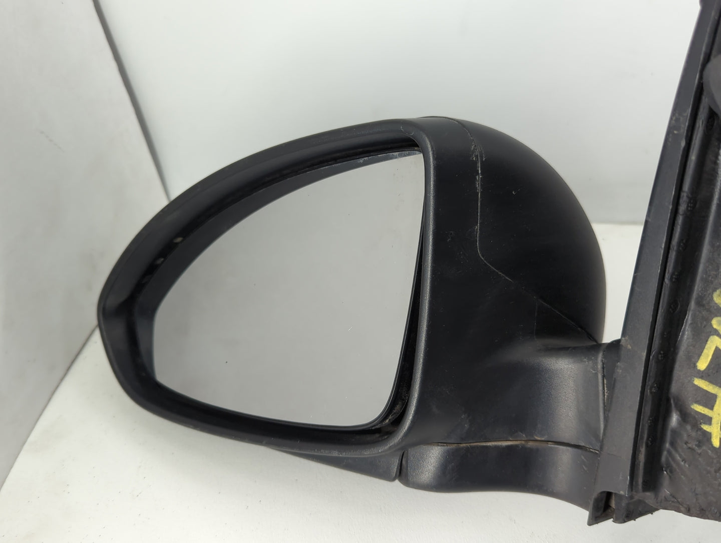 2011-2016 Chevrolet Cruze Driver Side View Mirror - Left Door Mirror OEM Used - Oemusedautoparts1.com