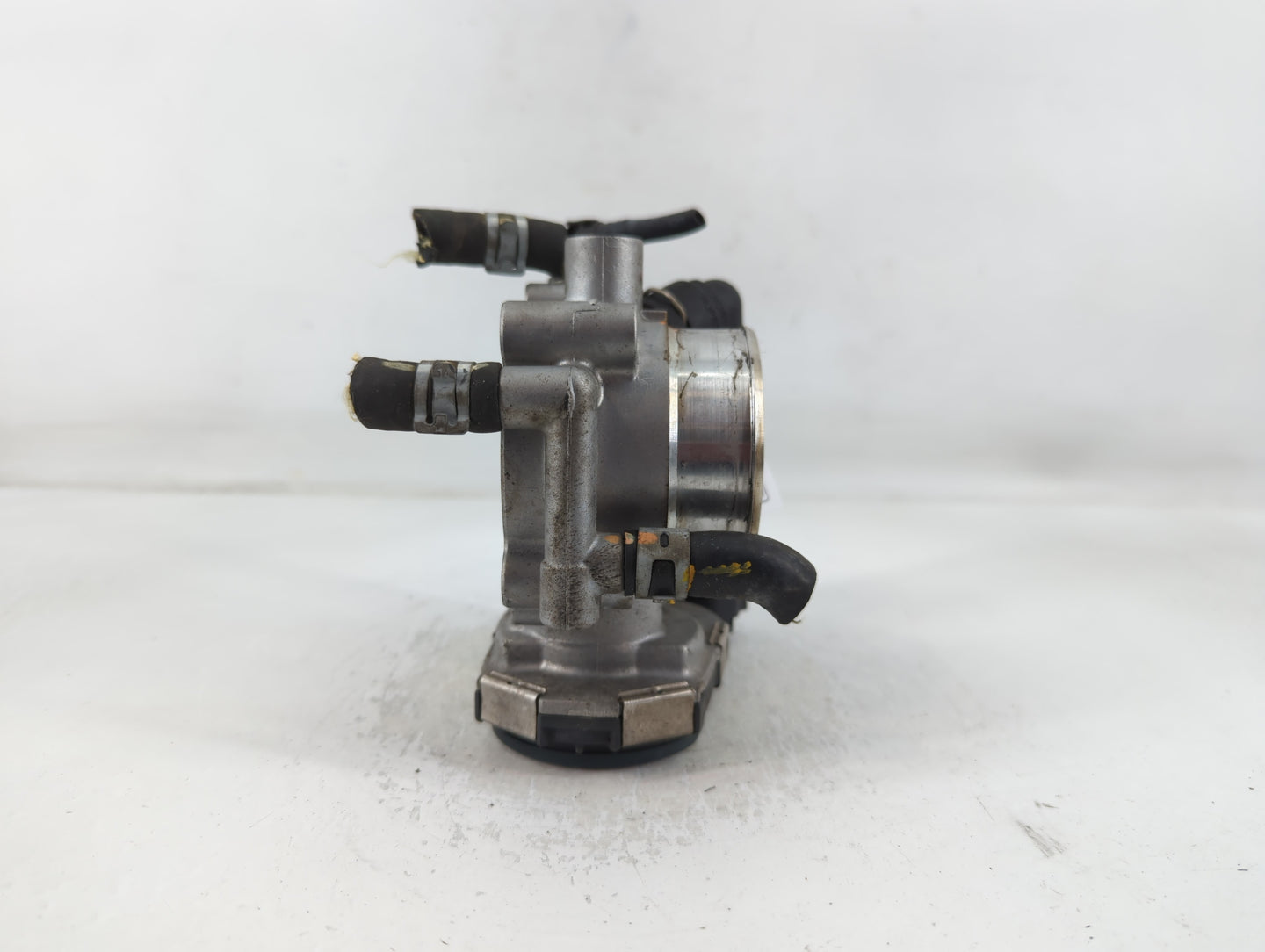 2011-2016 Chevrolet Cruze Throttle Body P/N:0 280 750 245 55 561 495 Fits Fits 2009 2010 2011 2012 2013 2014 2015 2016 2017 