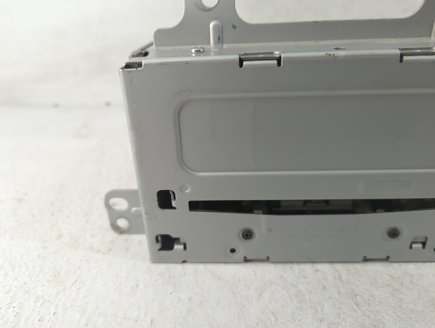 2013 Chevrolet Cruze Radio AM FM Cd Player Receiver Replacement P/N:22923804 Fits OEM Used Auto Parts - Oemusedautoparts1.co