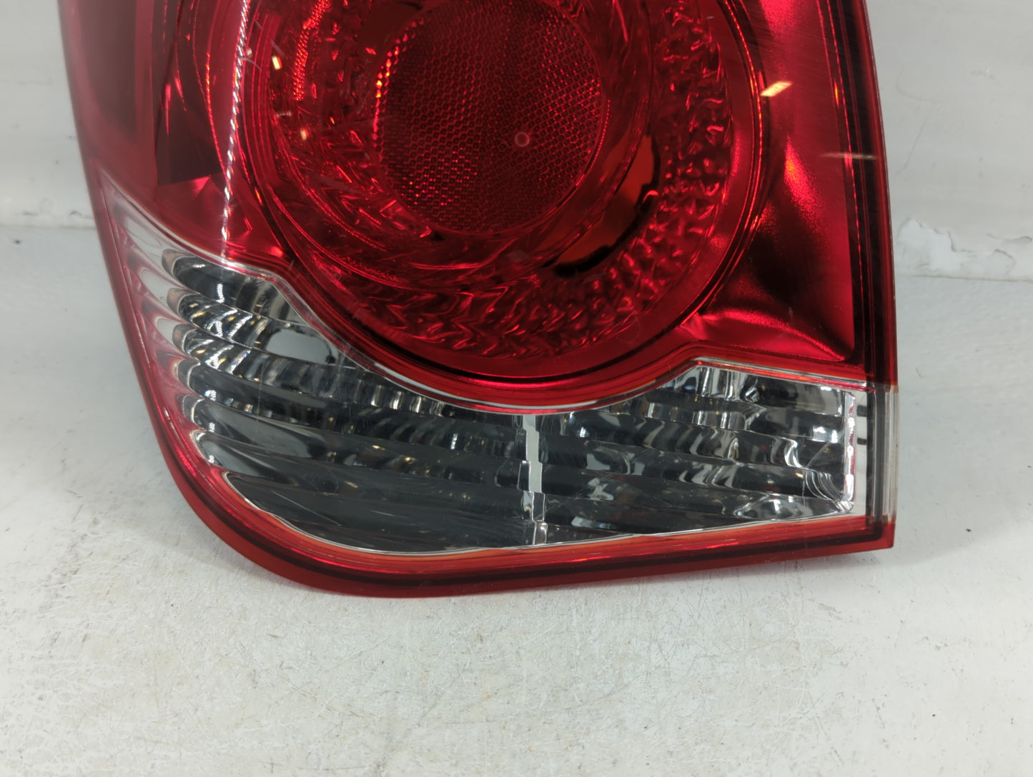 2011-2016 Chevrolet Cruze Tail Light Assembly Driver Left OEM Fits Fits 2011 2012 2013 2014 2015 2016 OEM Used Auto Parts - 