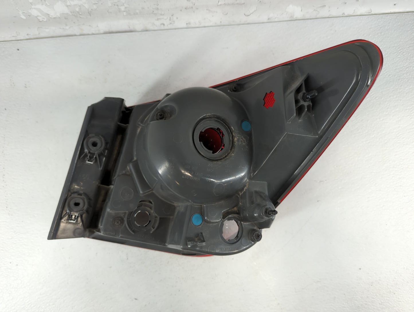 2011-2016 Chevrolet Cruze Tail Light Assembly Driver Left OEM Fits Fits 2011 2012 2013 2014 2015 2016 OEM Used Auto Parts - 