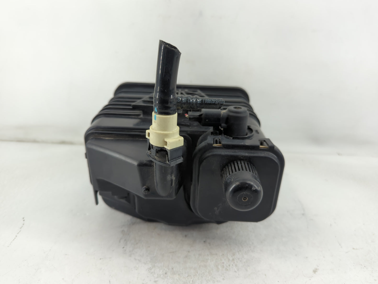 2013 Chevrolet Cruze Fuel Vapor Charcoal Canister 784922 - Oemusedautoparts1.com