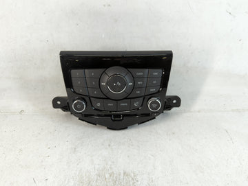 2012-2016 Chevrolet Cruze Radio AM FM Cd Player Receiver Replacement P/N:95166368 Fits Fits 2012 2013 2014 2015 2016 OEM Use