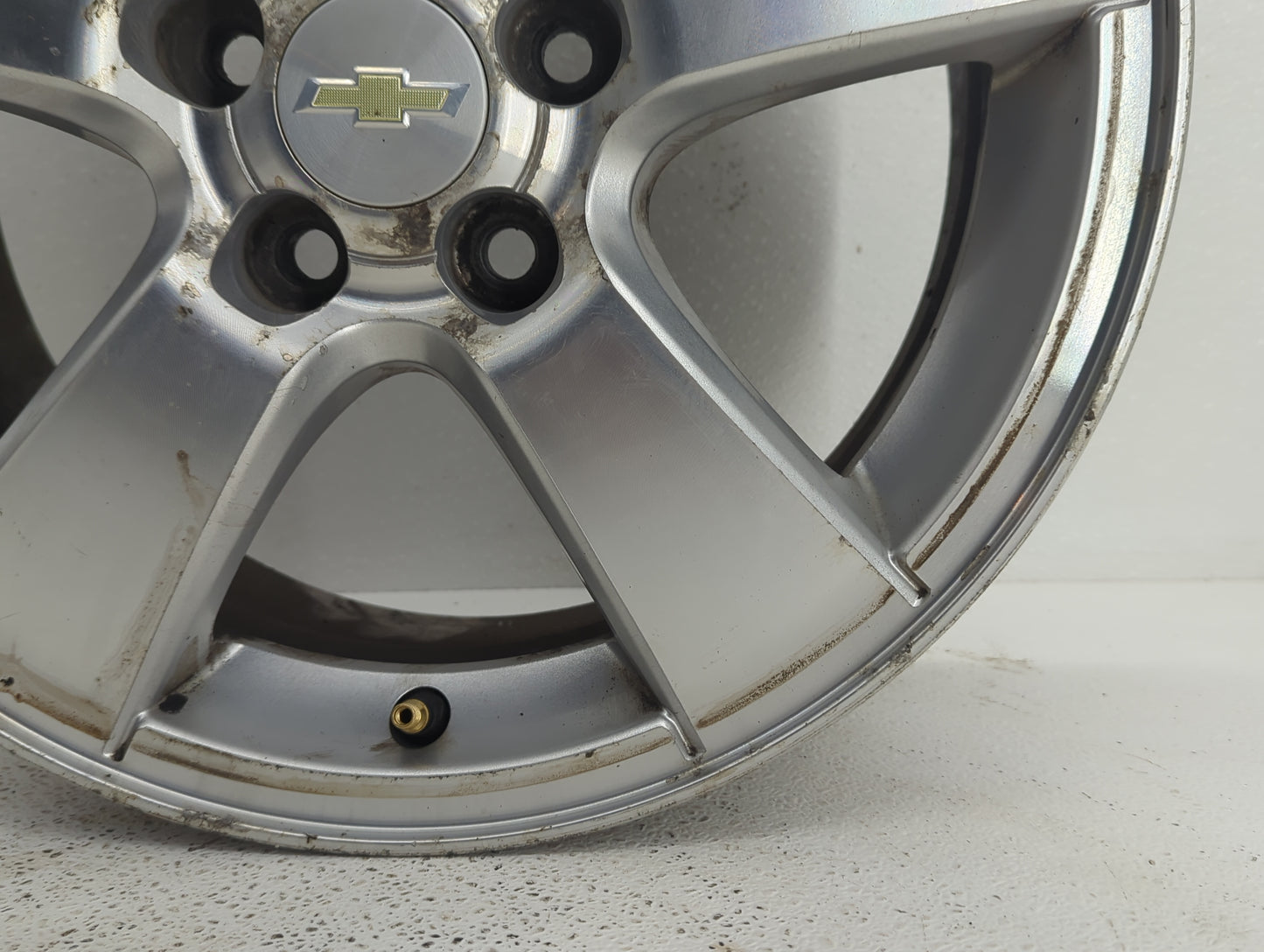2011-2014 Chevrolet Cruze Oem Wheel Rim - Oemusedautoparts1.com