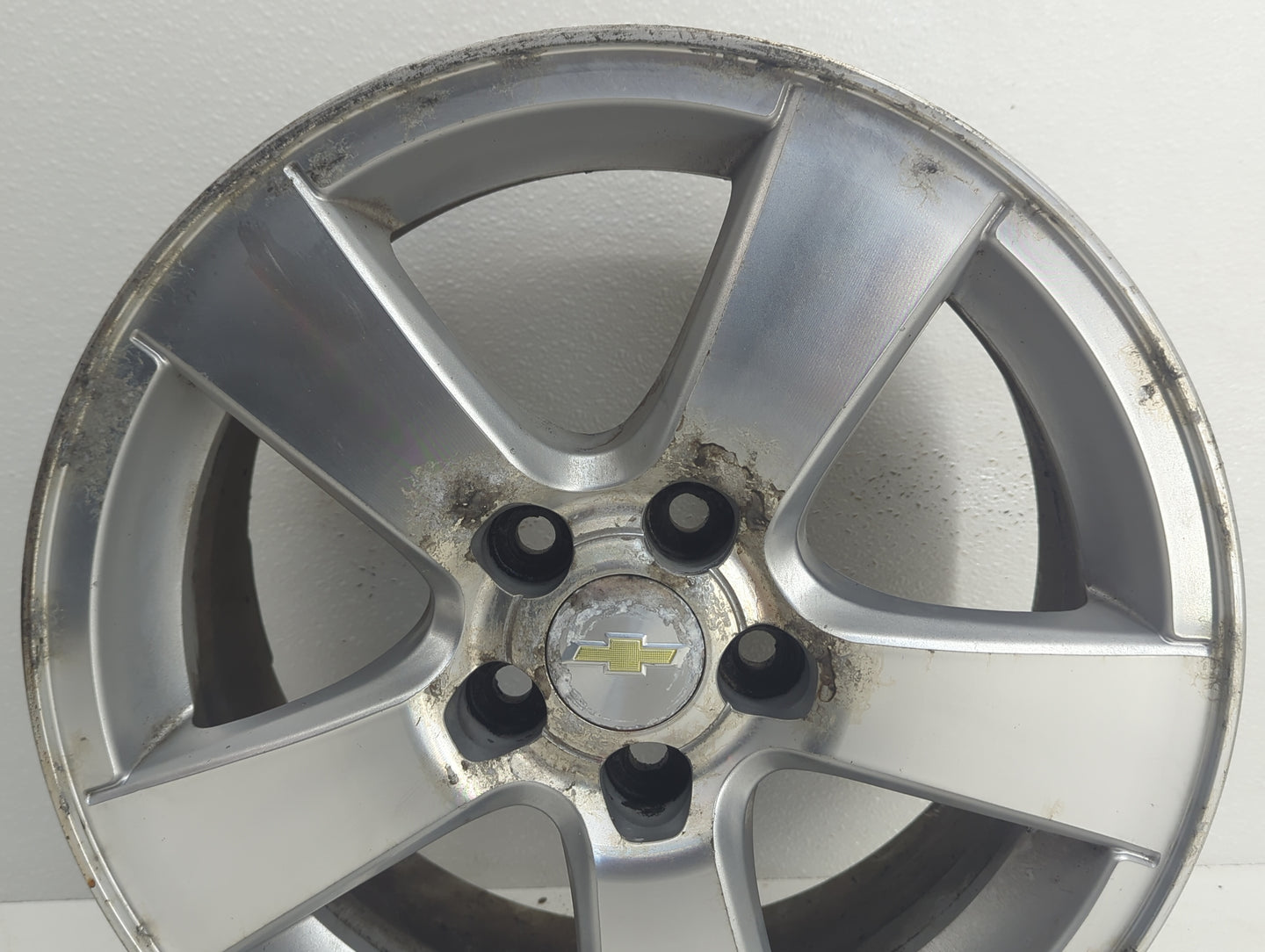 2011-2014 Chevrolet Cruze Oem Wheel Rim Silver - Oemusedautoparts1.com