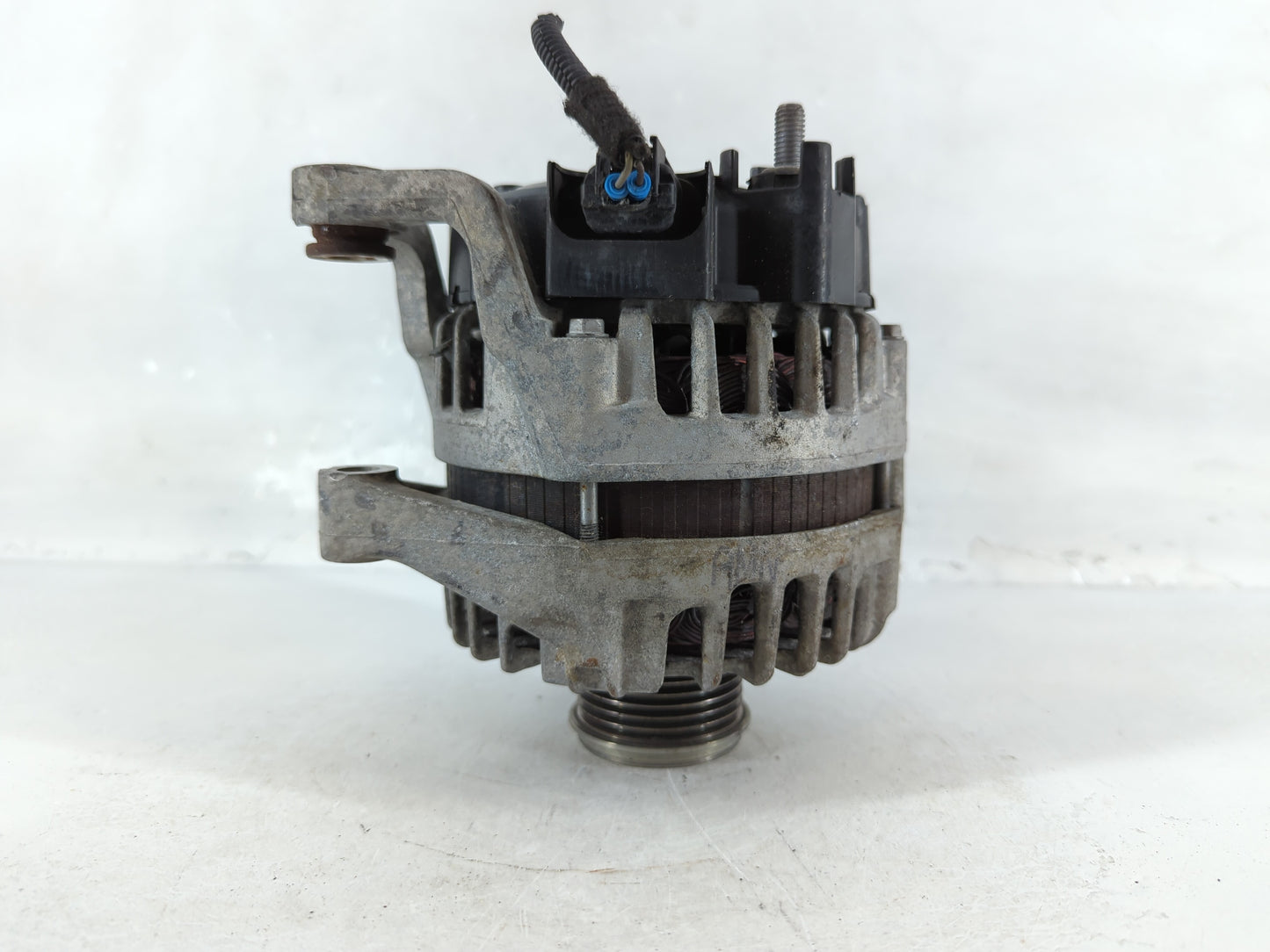 2011-2016 Chevrolet Cruze Alternator Replacement Generator Charging Assembly Engine OEM P/N:23247389 Fits OEM Used Auto Part
