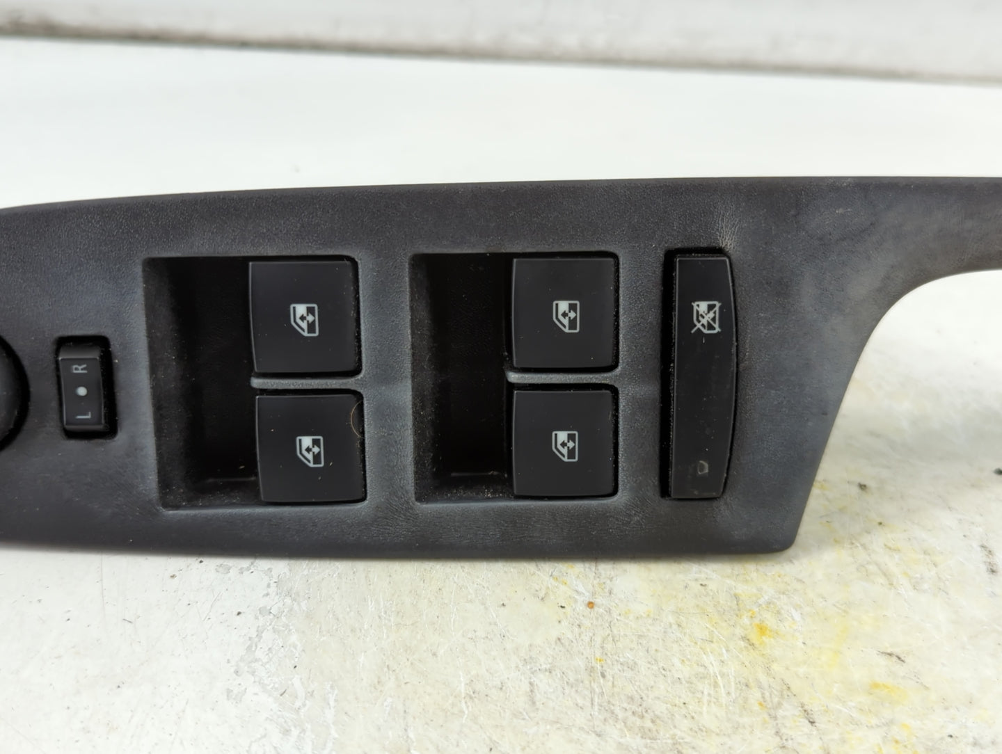 2010-2017 Chevrolet Equinox Master Power Window Switch Replacement Driver Side Left P/N:20917599 Fits OEM Used Auto Parts - 