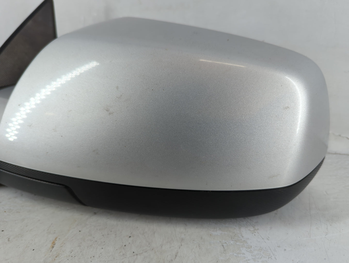 2011-2014 Chevrolet Equinox Driver Side View Mirror - Left Door Mirror OEM Used - Oemusedautoparts1.com