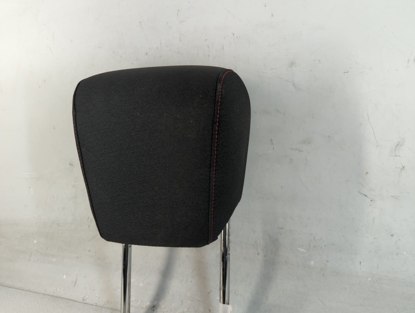 2013 Chevrolet Equinox Headrest Head Rest Front Driver Passenger Seat Fits OEM Used Auto Parts - Oemusedautoparts1.com