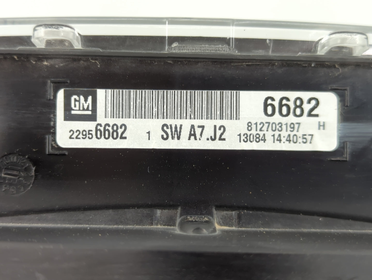 2013-2017 Chevrolet Equinox Instrument Cluster Speedometer Gauges P/N:22956682 Fits Fits 2013 2014 2015 2016 2017 OEM Used A