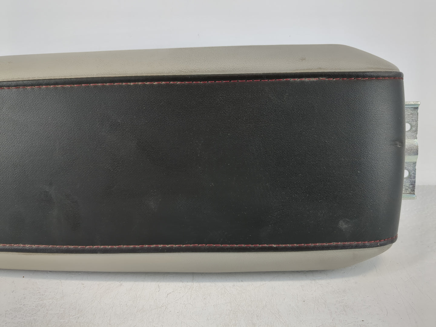 2012-2013 Chevrolet Equinox Center Console Armrest Cover Lid Fits Fits 2012 2013 OEM Used Auto Parts - Oemusedautoparts1.com