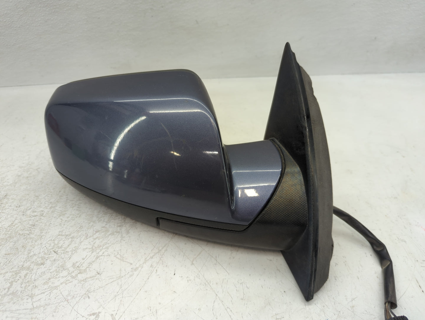 2011-2014 Chevrolet Equinox Passenger Side View Mirror - Right Door Mirror OEM Used - Oemusedautoparts1.com