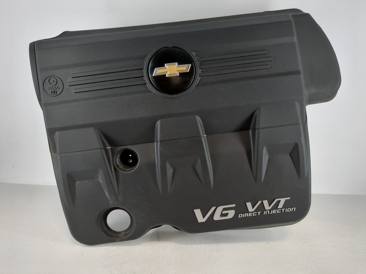 2013 Chevrolet Equinox Engine Cover - Oemusedautoparts1.com