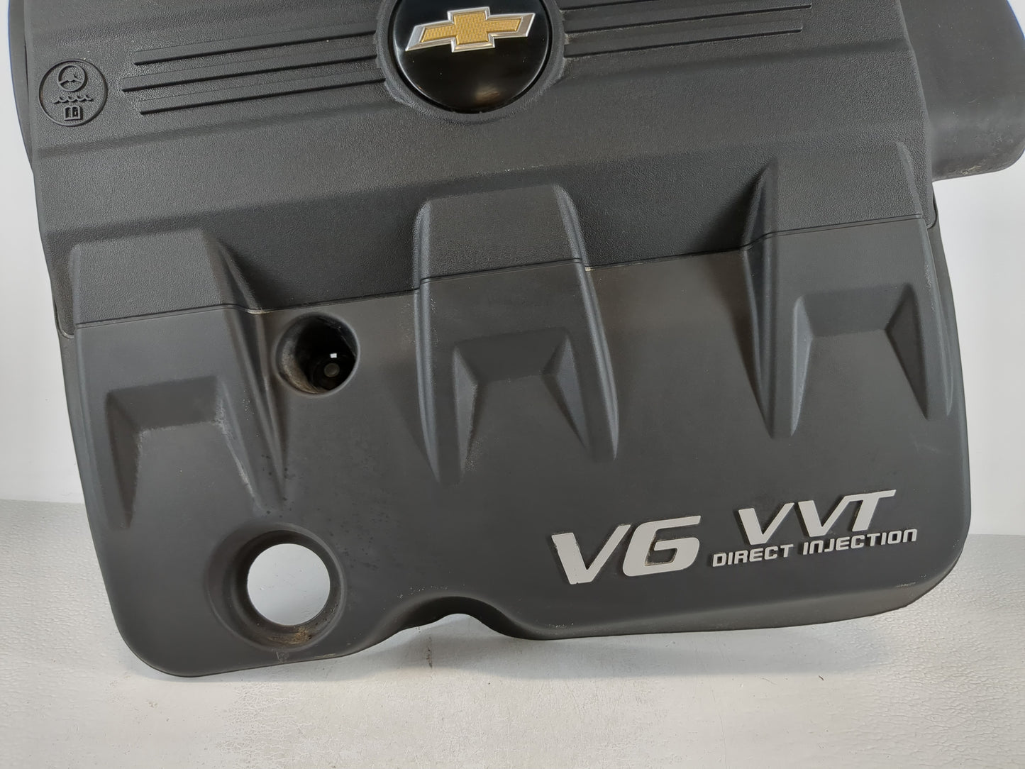 2013 Chevrolet Equinox Engine Cover - Oemusedautoparts1.com