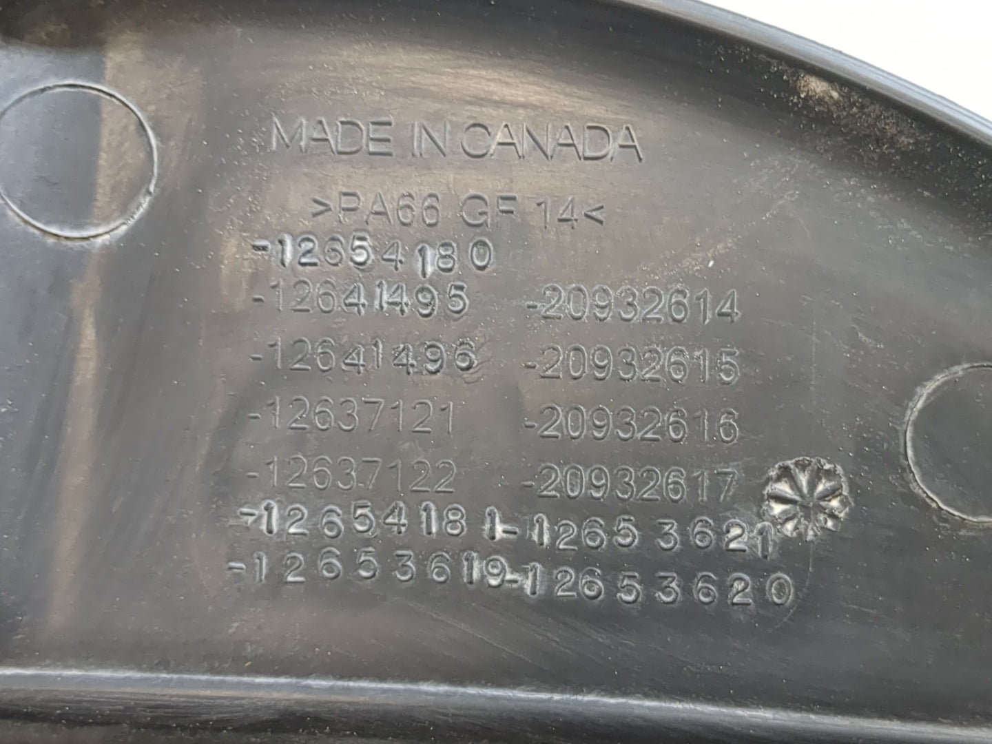 2013 Chevrolet Equinox Engine Cover - Oemusedautoparts1.com
