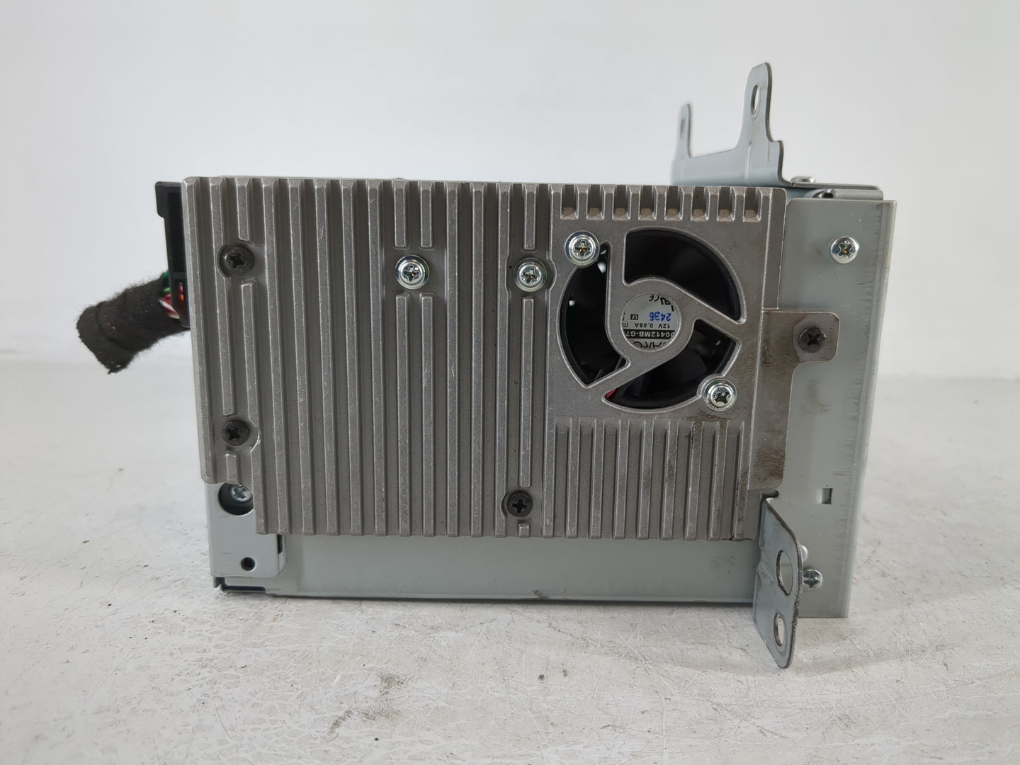 2013-2015 Chevrolet Equinox Radio AM FM Cd Player Receiver Replacement P/N:22923803 22976137 Fits Fits 2013 2014 2015 2016 O