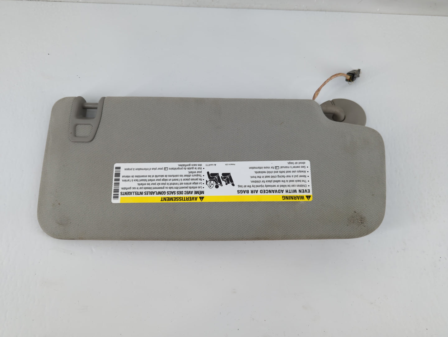 2010-2017 Chevrolet Equinox Sun Visor Shade Replacement Driver Left Mirror Fits Fits 2010 2011 2012 2013 2014 2015 2016 2017