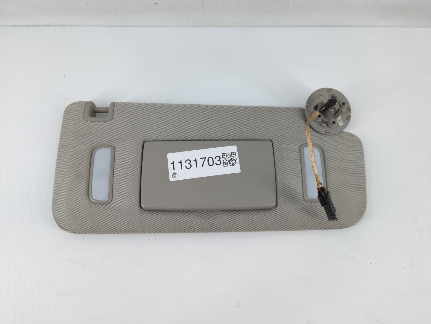 2010-2017 Chevrolet Equinox Sun Visor Shade Replacement Passenger Right Mirror Fits Fits 2010 2011 2012 2013 2014 2015 2016 