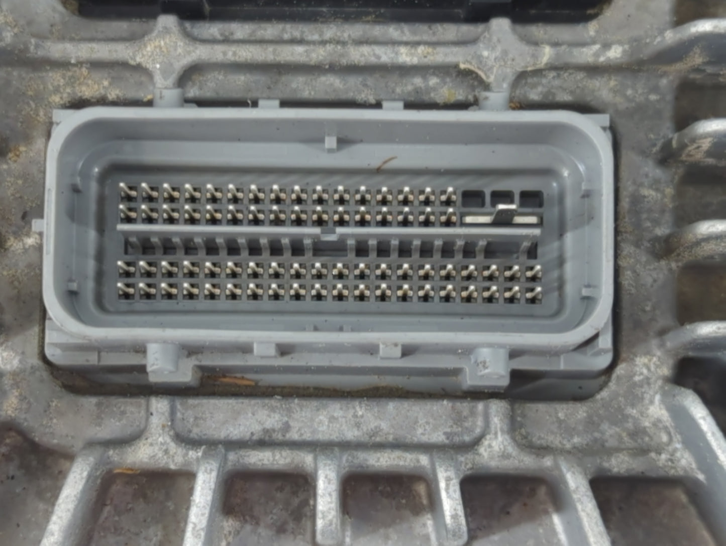 2013-2016 Chevrolet Equinox PCM Engine Control Computer ECU ECM PCU OEM P/N:12655476 Fits Fits 2013 2014 2015 2016 OEM Used 