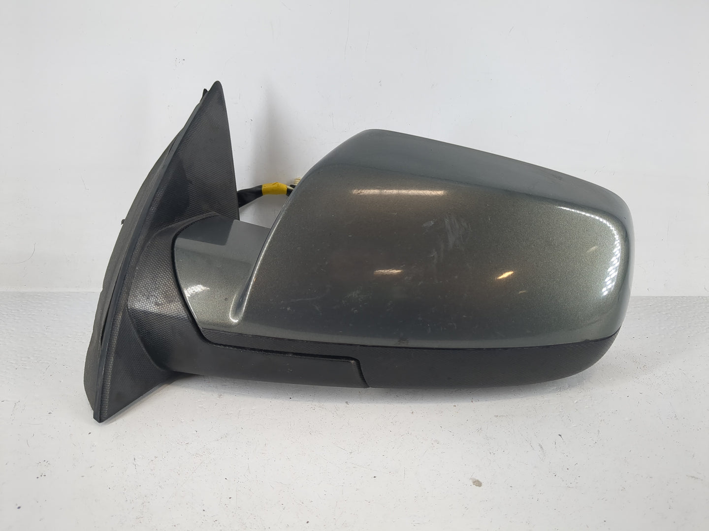 2011-2014 Chevrolet Equinox Driver Side View Mirror - Left Door Mirror OEM Used - Oemusedautoparts1.com