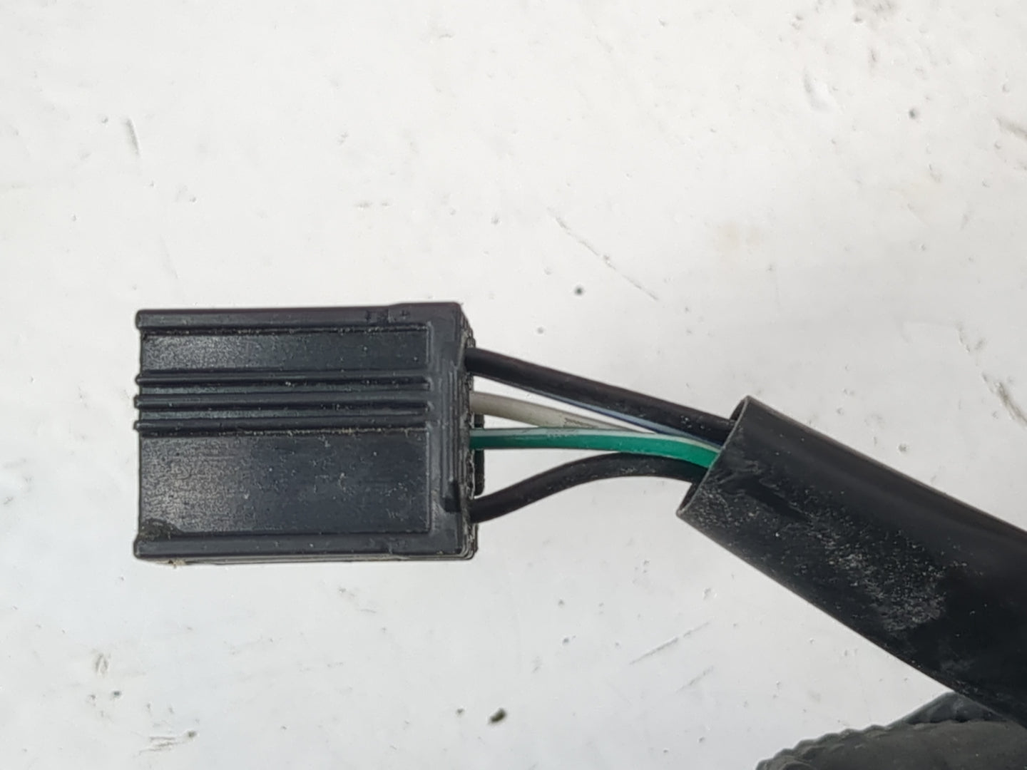2011-2014 Chevrolet Equinox Driver Side View Mirror - Left Door Mirror OEM Used - Oemusedautoparts1.com