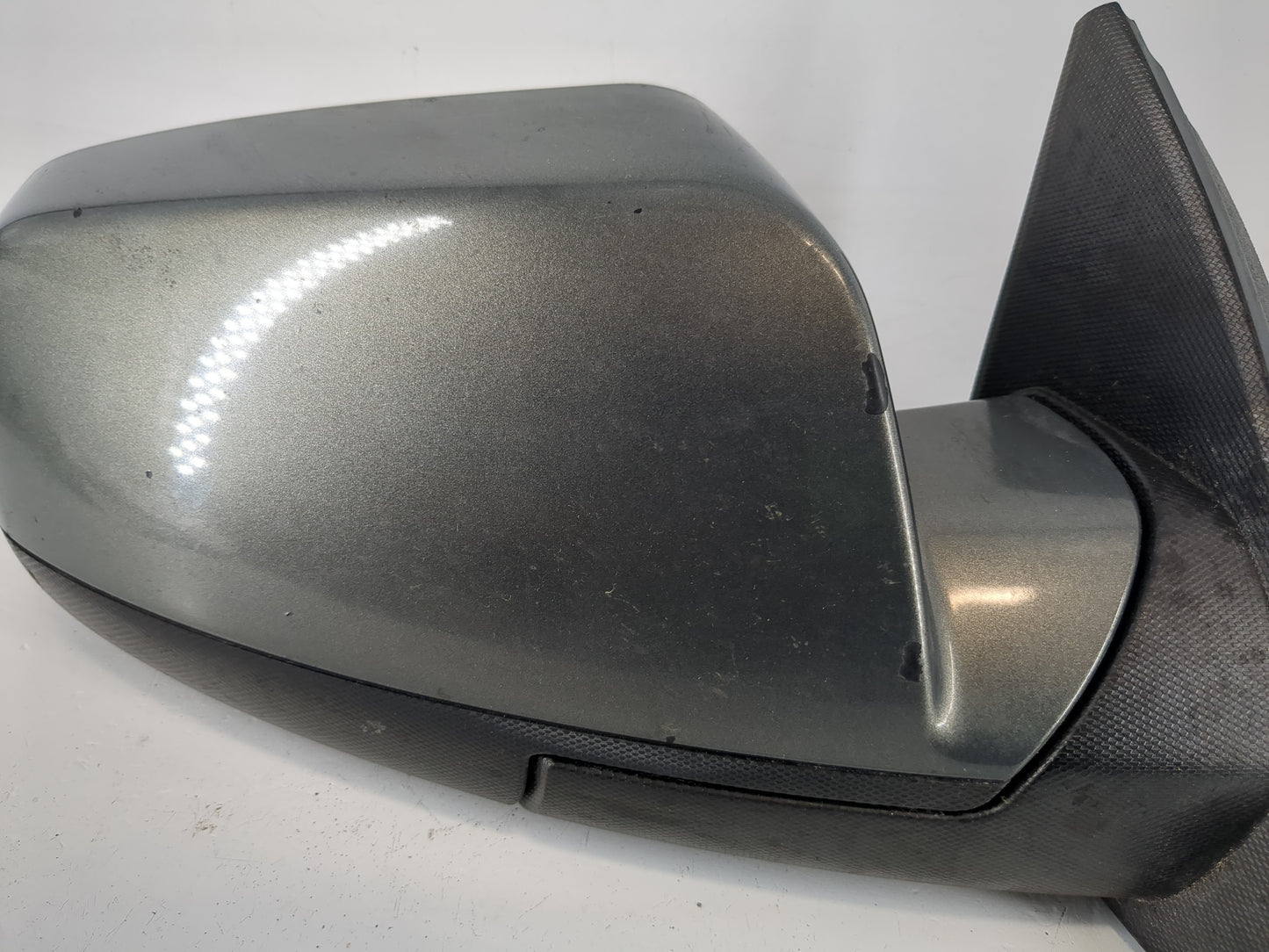 2011-2014 Chevrolet Equinox Passenger Side View Mirror - Right Door Mirror OEM Used - Oemusedautoparts1.com