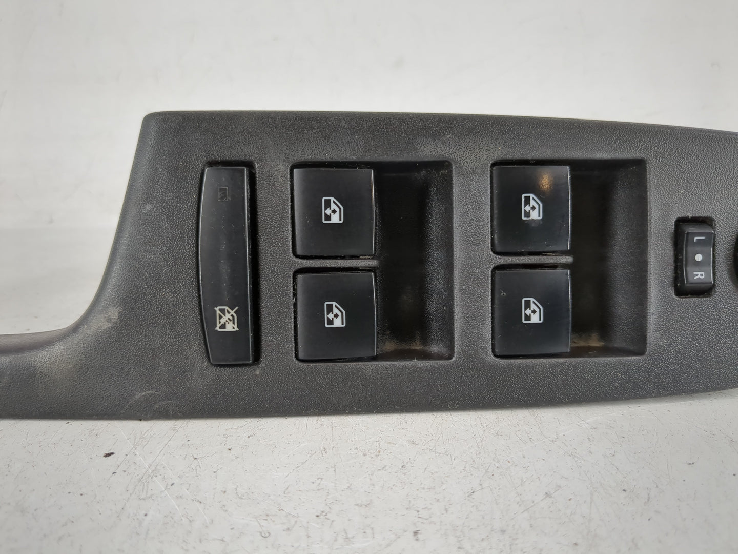 2010-2017 Chevrolet Equinox Master Power Window Switch Replacement Driver Side Left P/N:20917599 Fits OEM Used Auto Parts - 