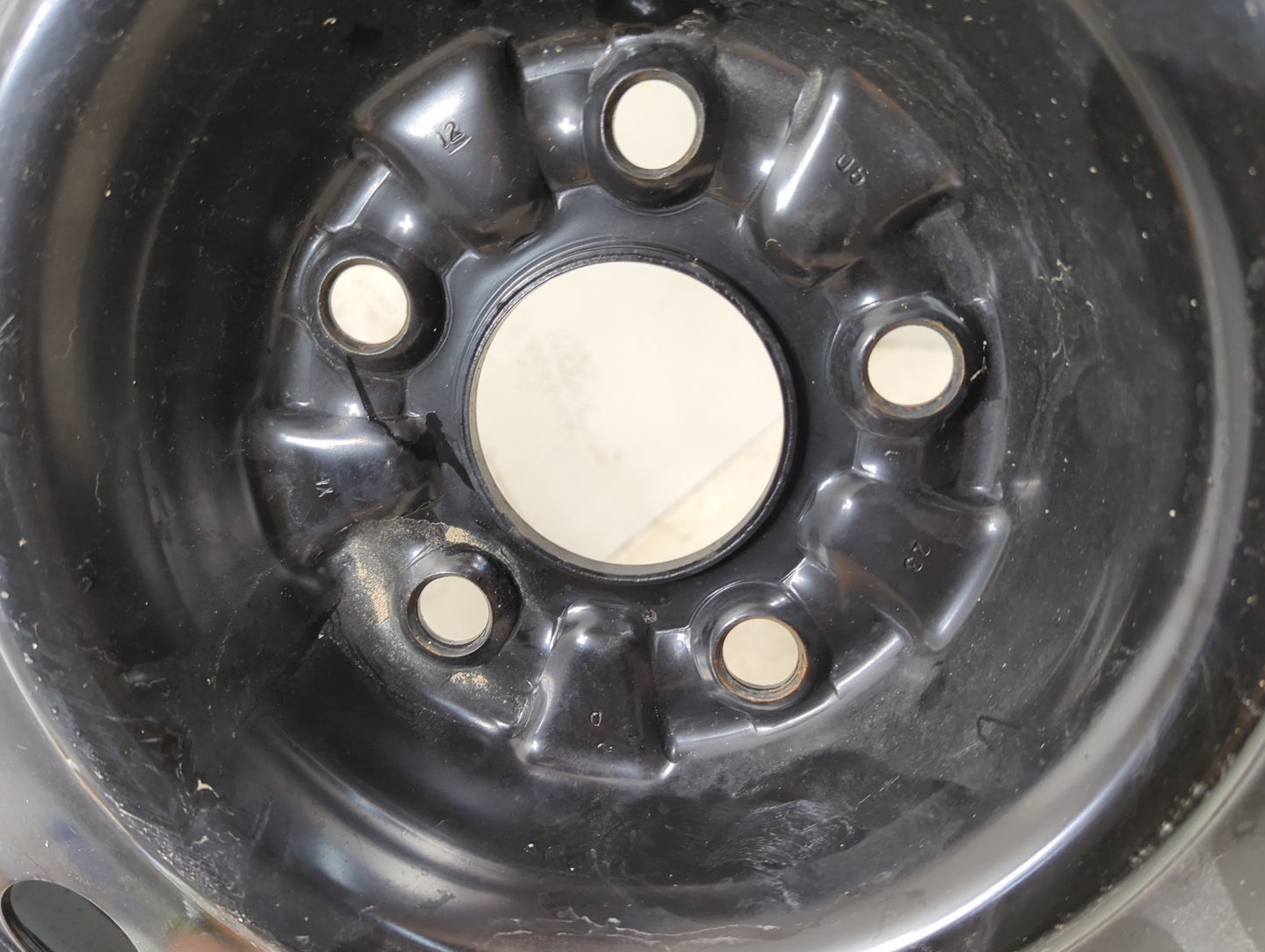 2010-2017 Chevrolet Equinox Spare Donut Tire Wheel Rim Oem 1173669 - Oemusedautoparts1.com